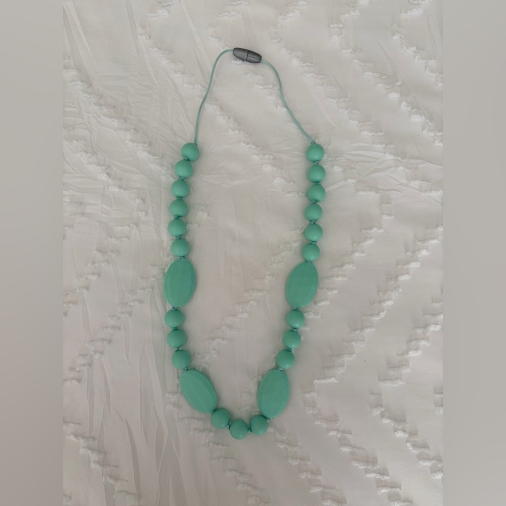Baltic Linen Breastfeeding Baby Teething Silicone Necklace